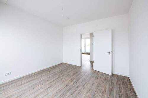 Best_Place_Schmiljanstraße_7_8_WE27_Zimmer1-3 - Co-Living oder Familienwohnung: Große, sonnige Wohnung im Neubau-Dachgesschoss - 3 Bäder + Terrasse