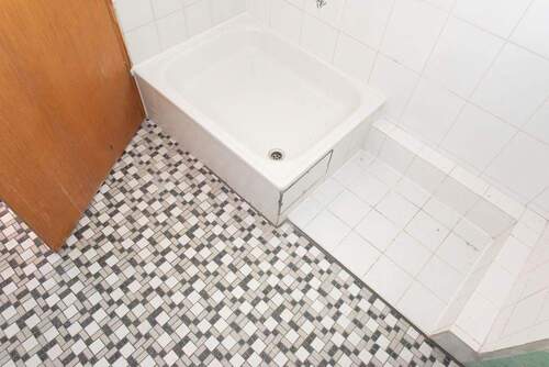 Wohnung 2 Leerstand - 