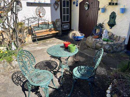 Sitzecke Vorgarten - 6 Zimmer Einfamilienhaus in Tauberbischofsheim