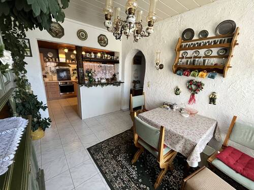 Diele mit Durchgang Küche - 