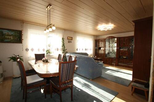 Wohnzimmer mit Esszimmer - 