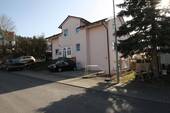 Außenansicht - 8 Zimmer Mehrfamilienhaus, Wohnhaus zum Kaufen in Höpfingen