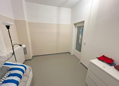 Wohn- und Schlafbereich - 1 Zimmer Etagenwohnung in Mannheim / Feudenheim