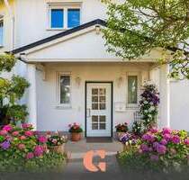 Bogenhausen-Denning: Exklusives Stadthaus mit hohem Freizeitwert - München