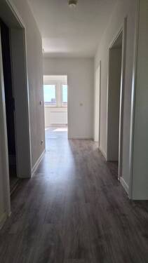 WhatsApp Image 2026-04-19 at 19.32.15 (4).jpeg - 