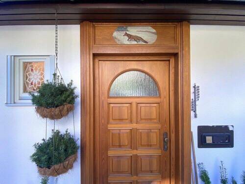 Herzlich Willkommen ... - 7 Zimmer Einfamilienhaus zum Kaufen in Althütte / Sechselberg