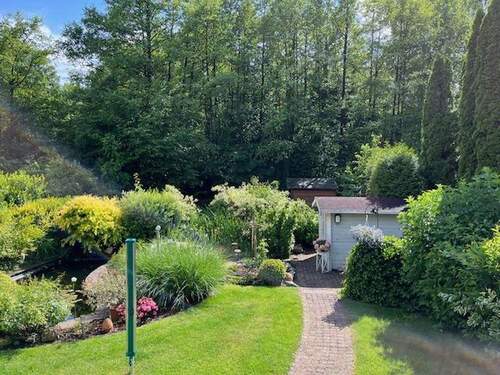 Garten im Sommer - *Provisionsfrei* Attraktive-4 Zimmer Komfort-Wohnung