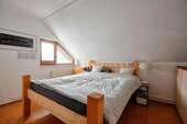 Whg-Kücknitz-Schlafzimmer-1 - 