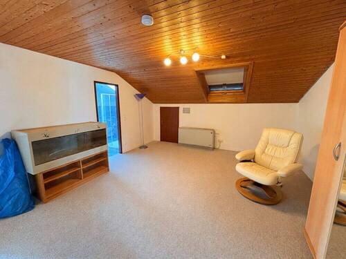 weiteres Zimmer 2.OG - 