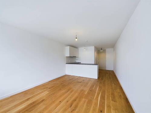 Schlaf u.-Wohnbereich - KENSINGTON - Exklusiv - Charmante, sanierte und möblierte 1-Zimmer-Wohnung in Obersendling