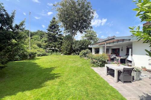 Großzügiger Garten in sonniger Ausrichtung - 5 Zimmer Bungalow in Wyk auf Föhr