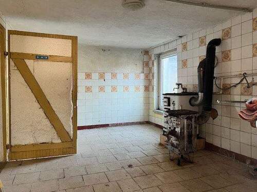 Küche/Abstellraum Nebengebäude - 