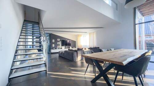 Wohn - / Essbereich - 