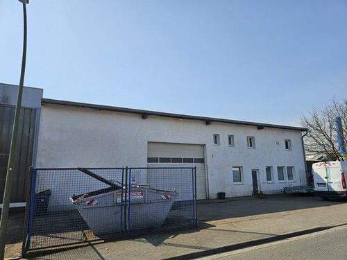 1b.jpg - Kalthalle mit Büroflächen im Fledder