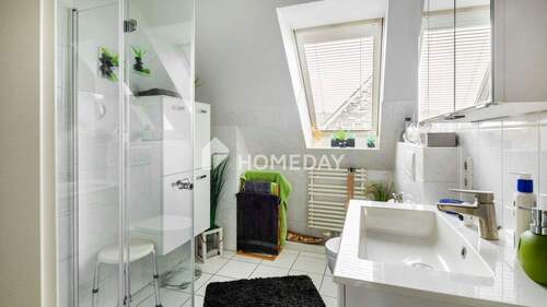 1. OG Badezimmer 1 - 