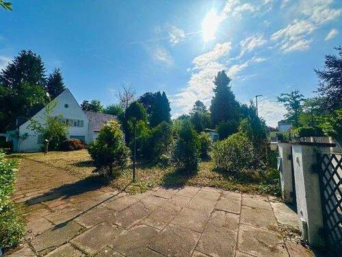 Grundstück 2.jpg - Ihre neue Adresse in Grünwald! Das Traumgrundstück für Ihr Einfamilienhaus mit hoher Bebaubarkeit