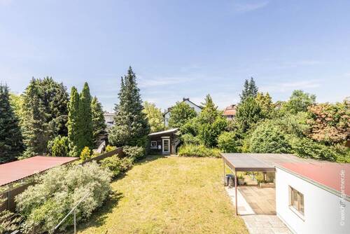 Blick aus dem Altbestand - Grundstück zum Kaufen in München