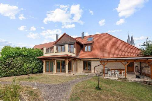 Gartenansicht Wohnhaus - 