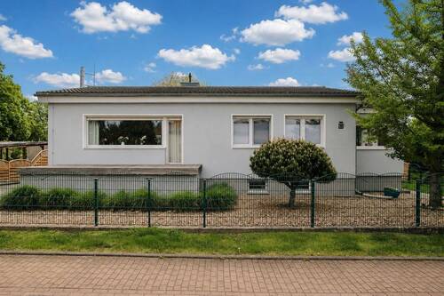 Titel - Familienhaus mit Potenzial in ruhiger Lage von Marquardt