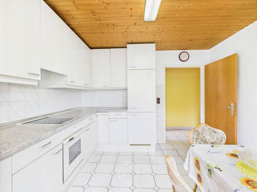 Küche - 5 Zimmer Einfamilienhaus in Kirchheim OT Gaubüttelbrunn