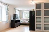 Zimmer 1 - 