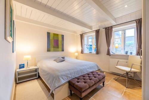 Schlafzimmer im Erdgeschoss - 