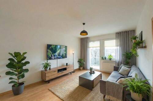 Wohnen-Einrichtungsbeispiel - 2 Zimmer Etagenwohnung in Chemnitz