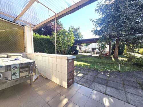 überdachte Terrasse - 