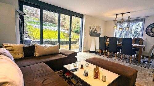 Der tolle Ausblick in den Garten - 