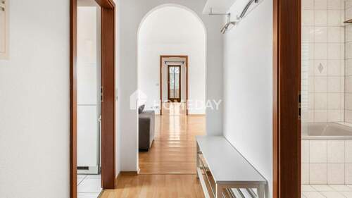 Flur 2 - 3 Zimmer Etagenwohnung in Pfedelbach