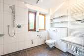 Duschbad Erdgeschoss - 