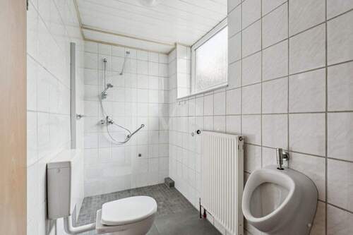 Badezimmer Erdgeschoss - 