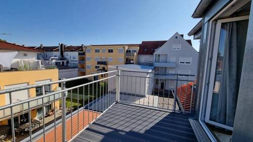 Ausblick DG - 1 Zimmer Mehrfamilienhaus, Wohnhaus zum Kaufen in Ingolstadt