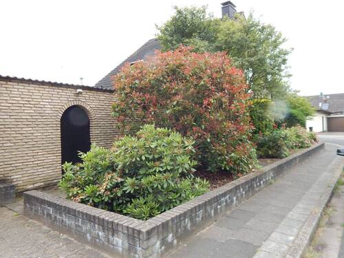 Aussenansicht - Mehrfamilienhaus, Wohnhaus mit 142,00 m² in Moers zum Kaufen