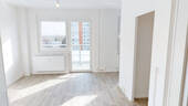 Wohnbereich Vergleichswohnung - Modernisierte 1-Raum-Wohnung mit Balkon