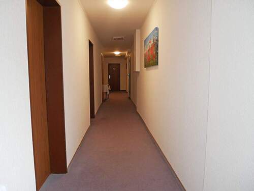 Flur zu den Gästezimmern - 