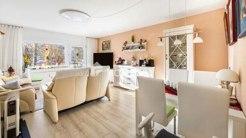 Wohnzimmer 1 - 3 Zimmer Etagenwohnung in Willstätt