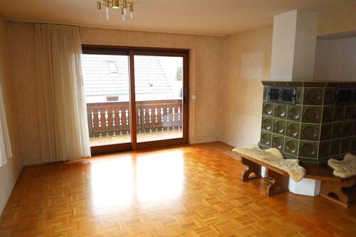 Wohnen EG - 5 Zimmer Einfamilienhaus in Albstadt