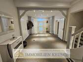 Eingangsflur Wohnhaus - 2 Zimmer Mehrfamilienhaus, Wohnhaus in Thedinghausen