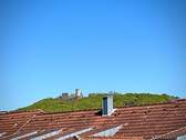 Blick vom Balkon zur Burgruine Wolfstein - 2 Zimmer Etagenwohnung zum Kaufen in Neumarkt in der Oberpfalz