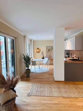 Offenes Wohnkonzept - 4 Zimmer Etagenwohnung zum Kaufen in Nürnberg