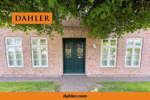 Hauseingang - Einfamilienhaus mit 508,00 m&sup2; in Borgsum zum Kaufen