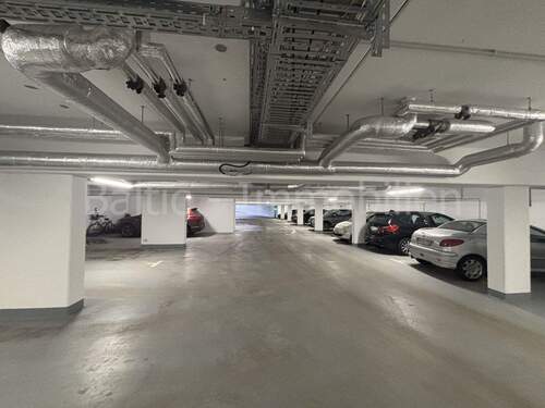 Tiefgarage - 