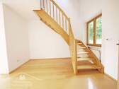 Treppe zum DG - 
