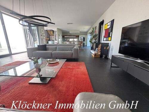 Wohnbereich - 7 Zimmer Einfamilienhaus in Saarbrücken