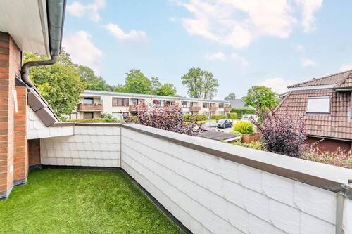 Zutritt auf den Balkon. - 