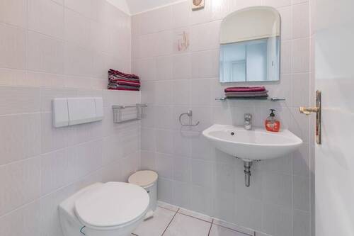 Praktisches Gäste-WC - 