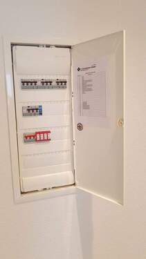 Neue Elektroinst. 4 OG rechts - 