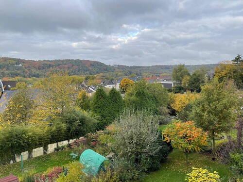 Ausblick Richtung Baldeneysee - 3 Zimmer Etagenwohnung zur Miete in Essen