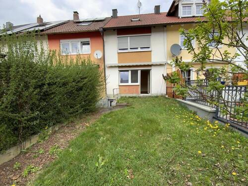 Außenansicht - 5 Zimmer Reihenmittelhaus zum Kaufen in Schwandorf